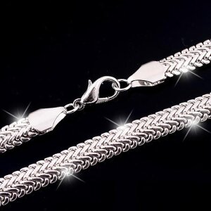 Silver necklace 45 cm long 0,9 cm wide