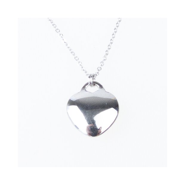 Stainless steel necklace with heart pendant silver