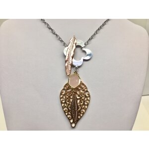 Necklace with floral pendant, length 68 cm