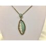 Necklace with oval pendant anti gold/mint