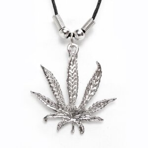 Leather necklace with a hemp leaf pendant for men and women, length 45cm, lobster clasp