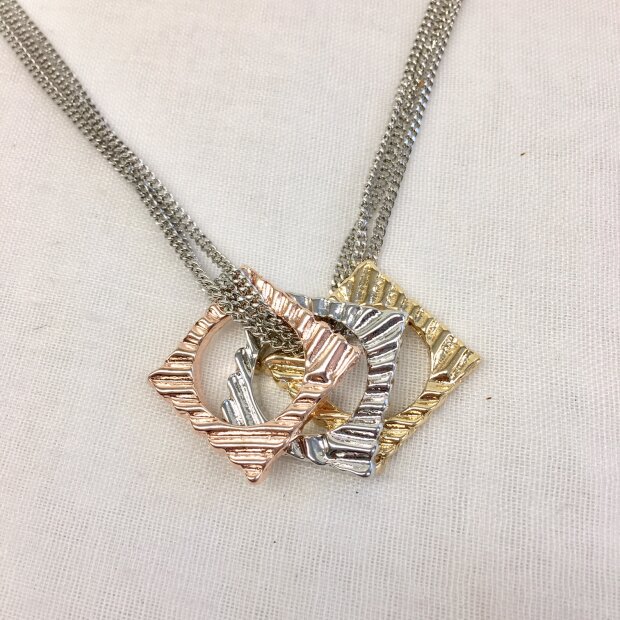 3x chain with 3 squares as a pendant,90cm silver