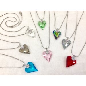 Necklace with crystal heart pendant, length 48cm