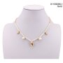 Short necklace with pearl elements and shell pendant Gold