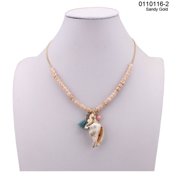 Kurze Halskette mit Perlen - Elementen und Muschel - Anh&auml;nger Sandy Gold