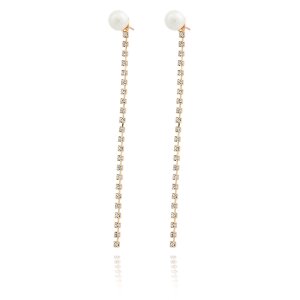 Earrings, pearls, discreet, cream white