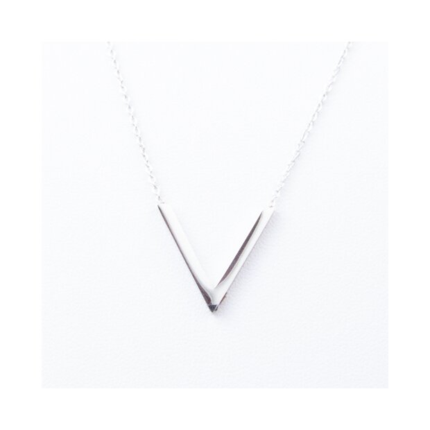 necklace V stainless steel