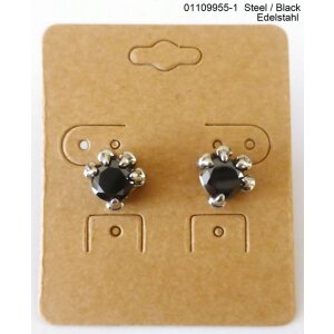 Earrings with gemstone