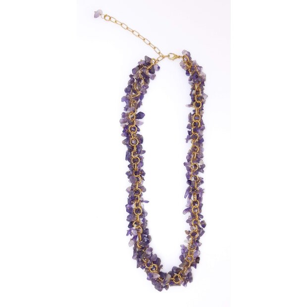 Necklace with gemstones purple
