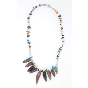 Necklace with different coloured agate stones