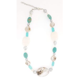 Necklace with agate stones and glass pearls