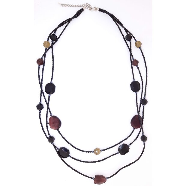 Long necklace with glass stones puple